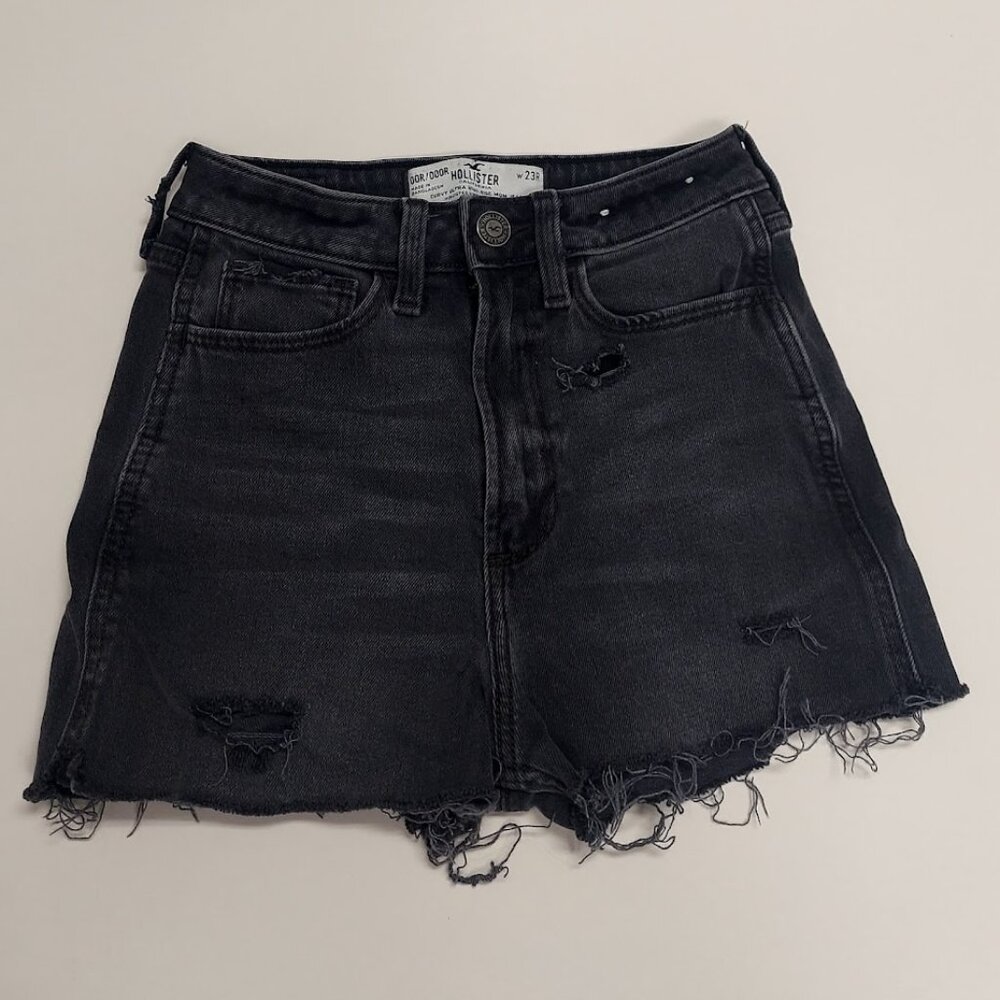 Women's Hollister Size 23R black jean shorts
